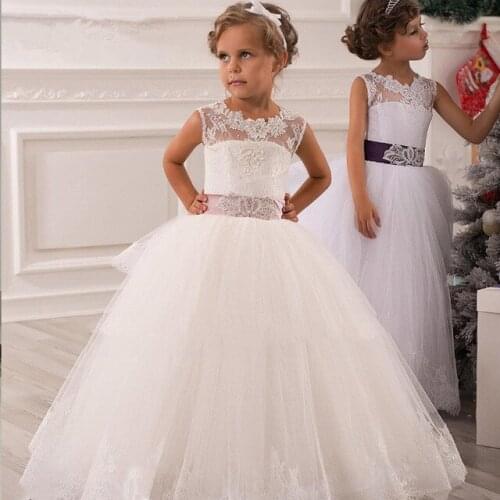 Gorgeous Open Back Flower Girl Dresses Vintage Jewel Sash Lace Girl Birthday Party Wedding Christmas Communion Dresses