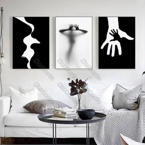 Modern Style Canvas Painting Poster Abstract Black White Pictures Man and Woman Kiss Two Hands Blurred Woman Home Room Wall Deco