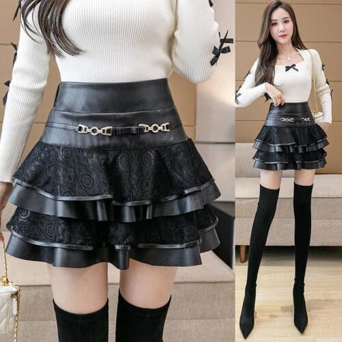 Take off glasses moth Women's Mini Skirts
