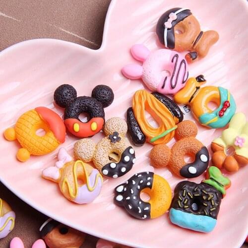 100pcs mini 2-3cm Cartoon star mouse bear duck style Donut food model toy PVC kiids play house simulate cake Biscuits d10