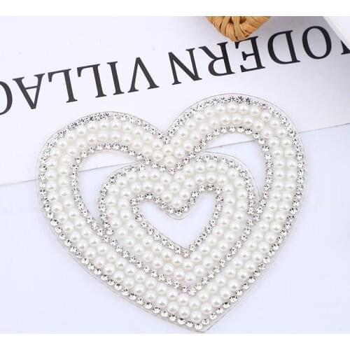 Love Heart Pearl Rhinestones Partten Patches For Clothing Iron on Embroidered Appliques Sticker Stripes Badge Diy Craft