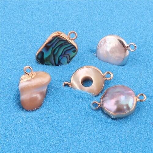 2pcs Nature Shell Pendants Heart Leaf Pendants Mother of Pearl Shell Beads Charms Irregular Connectors Gold Rim Jewelry Making