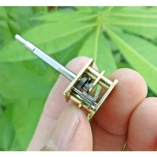 1:35 Ratio Full Metal Gearbox Precise Gear Gearwheel Reducer Low Slow Speed Reduction Worm Gear Model for DC 050 Motor