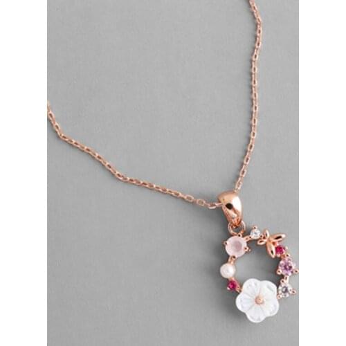 Butterfly Flowers Slide Pendant Necklace Zircon Crystal Pearl Shell Romantic Female Garland Necklace Accessories For Women Gifts