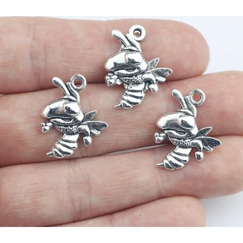 20Pcs 22*17mm Antique Silver Color Alloy Diligent Bees Charms Earrings Necklace Vintage Pendant For DIY Jewelry Making Findings