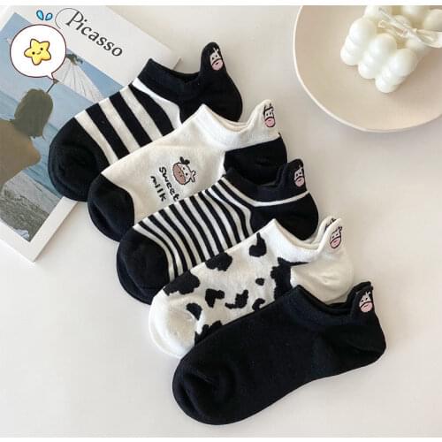 5 pairs Women Cotton Socks Embroidery Female Strawberry Cow Socks Pack Korean Cartoon Cow Cute Japanese Boat Socks Funny Socks