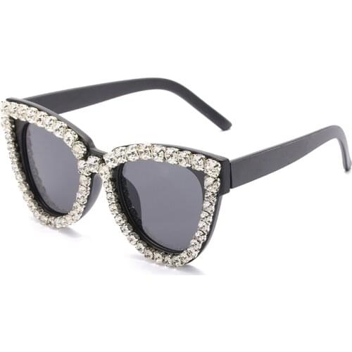 2020 New Vintage Fashion Luxury Cat Eye Diamond Sunglasses Women Crystal Rhinestone Frame Driver Goggles Sun Glasses for Female