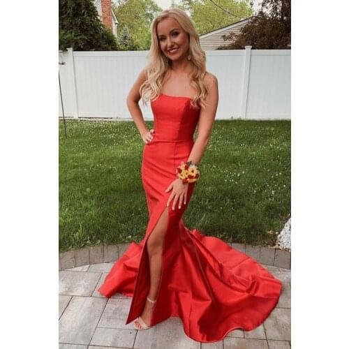 Elegant Mermaid Long Strapless Prom Dresses Corset Back Court Train Taffeta Red Robe De Soiree Pleated Formal Party Gown