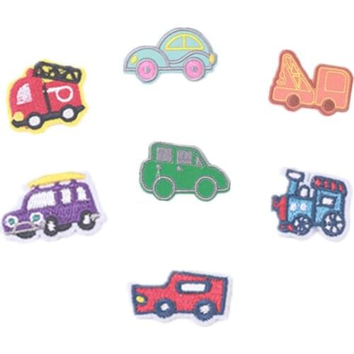 50pcs/Lot Embroidery Patches Letters Clothing Decoration Accessories Cartoon Car Diy Iron Heat Transfer Applique Iron on Patch