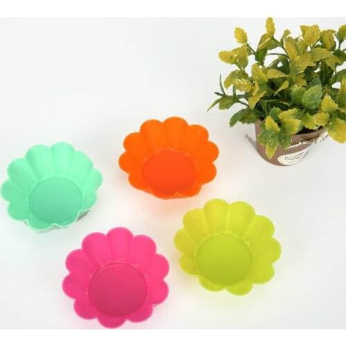 3pcs/lot Flower Shape Silicone Muffin Cases Cupcake Liner DIY Baking Mold Cooking Cake Cups baking Tools