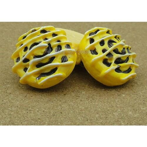 1pcs/lot resin flat back chocolate ice biscuit 19mm Cabochons Hair Bow Center Card Frame Making Craft DIY B109-3