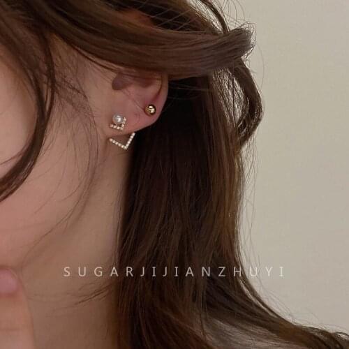 2020 New Fashion Womens Earrings Simple Delicate Little Geometry Ear Stud Earrings For Women Party Girl Jewelry Gifts Wholesale