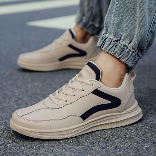 Leather Men Casual Shoes Leisure Designer Sneakers Men Vulcanize Shoes Luxury Brand Breathable Walking Shoes Zapatillas Hombre