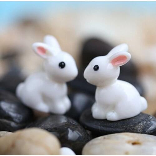 2 Pcs Lovely Resin Plants Rabbit Cute Moss Micro Landscape Succulent Plant Decoration Garden Miniatures DIY Doll Ornaments