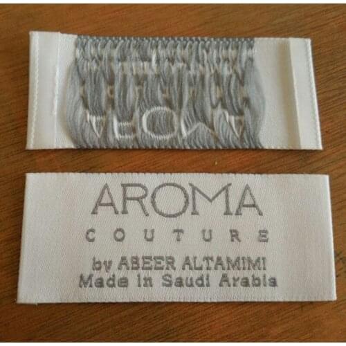 1000pcs polyester cloth woven label + 1000pcs 400gsm matte coated paper tags + 1000pcs white