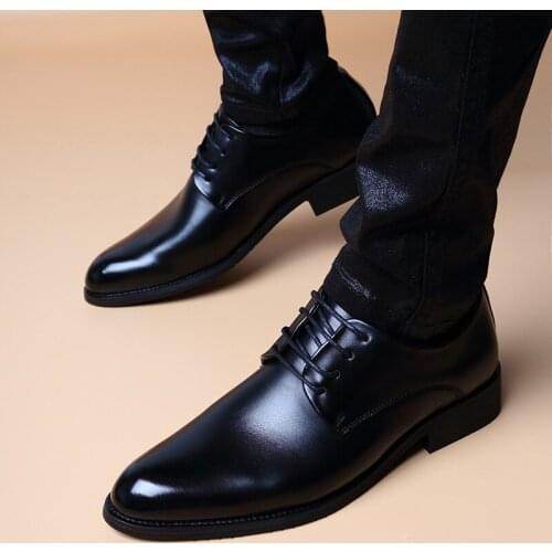 Mazefeng Brand 2020 Spring Men Casual Shoes Leather Summer Breathable Holes Luxurious Brand Flat Shoes for Men Drop Shipping 44
