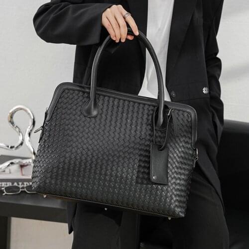 Luxury Designer Men Briefcase Thicken Leather Handmade Weaving Handbags Fashion Business Large Capacity Shoulder Laptop Bags