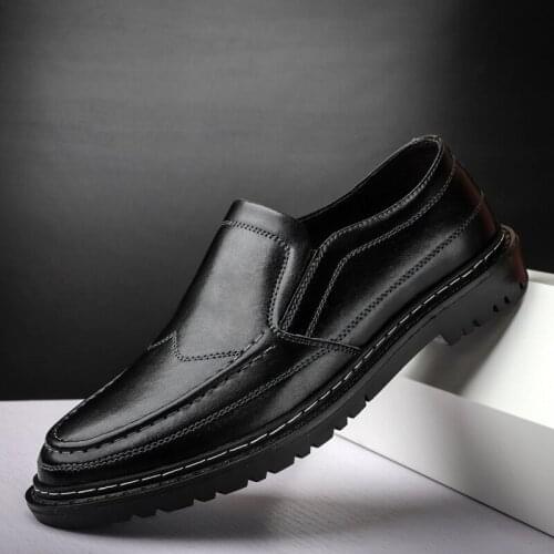 Mens Leather Non-Slip Loafers Shoes Hiking Casual Shoes Mens Slip On Leather Driving Shoes Comfortable Walking Shoes