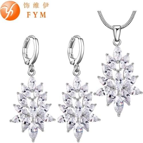 High Quality Silver Color Necklace Snowflake Sparkling Fine Fashion Necklace Earings Jewelry Sets CZ Bridal Jewelry Set