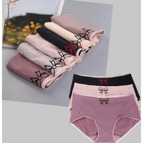Femme Underpants Comfort Panties Sexy Underwear Seamless Silk Briefs Low Waist Woman Sport Panty Mid Waist Lady Lingerie Tanga