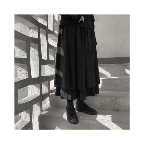 Small dark design of the new Corduroy Fashion Korean version of the double half-length skirt