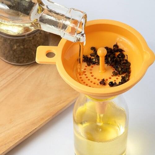 Silicone Funnel Collapsible Flexible Soft Food-Grade Silicone Durable Easy to Store Kitchen Tool for Liquid Powder TS2