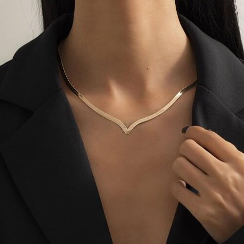 Vintage Multilevel Flat Snake Chain Gold Silver Color Collar Necklace For Women Female Fashion Simple Heart-shaped Jewely Gift