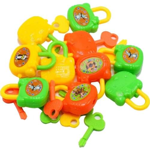 5pcs/lot New Plastic Cartoon Children With Keys Toy Locks Notebook Lock Gift toys For Kids Colorful Birthday Toy WYQ