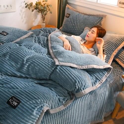 Thickened Magic Velvet and Lamb Velvet Flannel Bedding Solid Color Coral Velvet Four-piece Suit