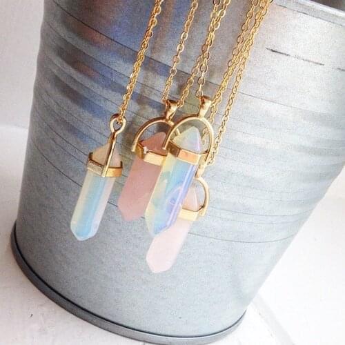 Fashion Hexagonal Column Quartz Necklaces Pendants Fashion Natural Stone Bullet Pink Crystal Pendant Necklace For Women Jewelry