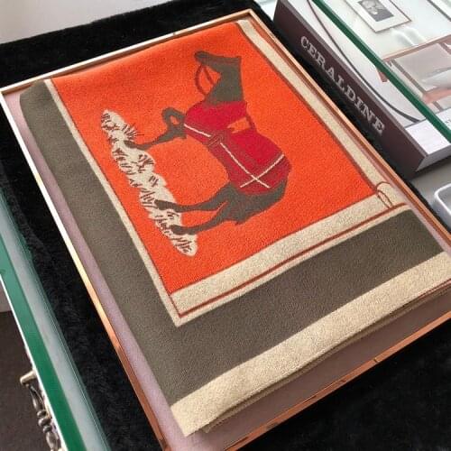 2020 Winter New Carriage Scarf Warm Shawl Thicken Tassels Horse cashmere-like show poncho cape womens pashmina luxury brand