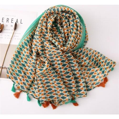 2020 fashion spring summer geometry printing cotton scarf with tassel fashion wraps shawls sunscreen beach hijabs wholesale