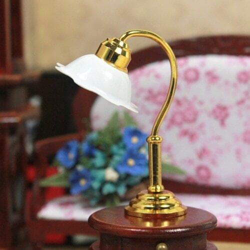 G05-X317 children baby gift Toy 1:12 Dollhouse mini Furniture Miniature rement Table lamp