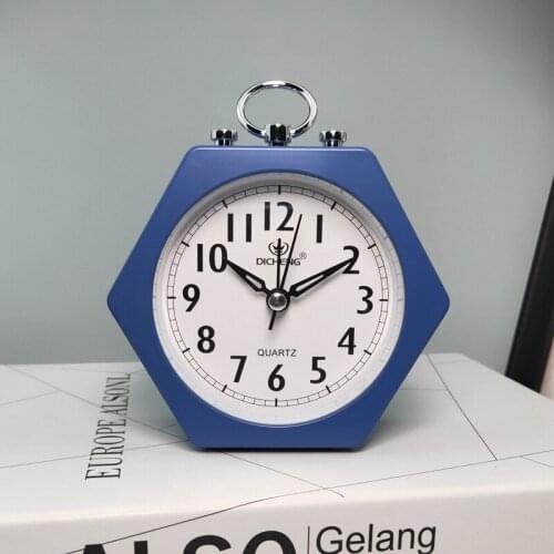1pc Student mute Alarm clock Children Bedroom Bedside Fashion Creative Alarm Clock