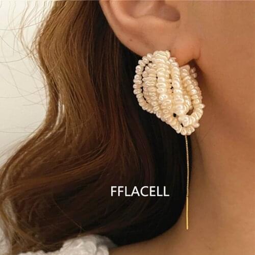 2020 Korean Vintage New Vintage Pearl Beads Round Geometric Chain For Women Ear Clip Elegant Korea Magnet Jewelry Gifts