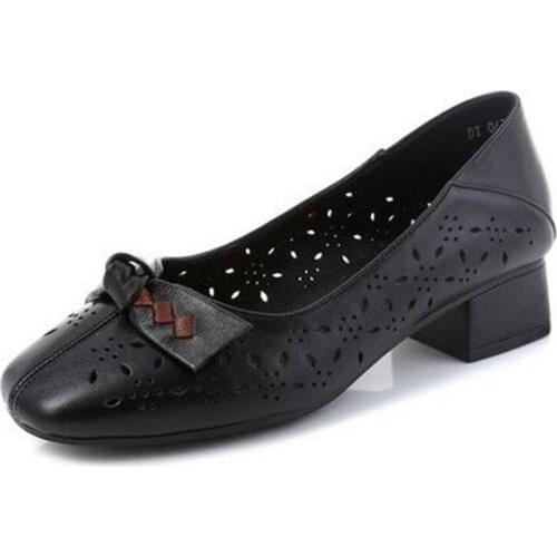 2021 New High Quality Cowhide Hollow Women Leather Shoes Fashion Sandals Sweet Bow Shallow Mouth Large Size Women Sandal Shoes