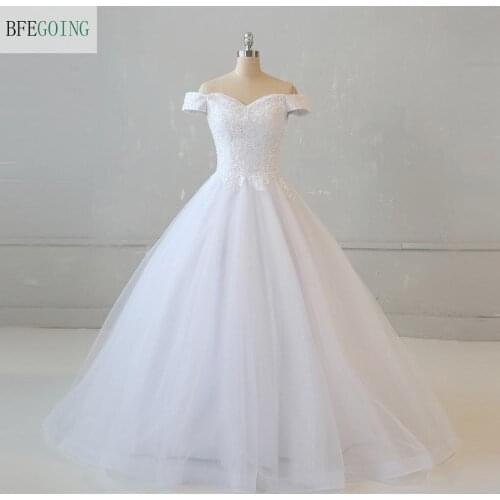 White Tulle Lace Appliques Sweetheart Off the shoulder Floor-Length Ball gown Wedding dress Custom made
