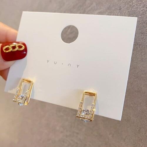 Geometric earrings female Korean temperament ins simple square earrings 2020 new trend small retro earrings Jewelry Earrring