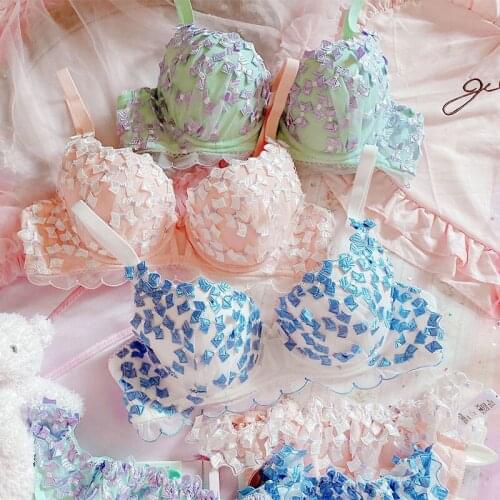 Sweet bra set Japanese romantic girl candy embroidery bow net gauze small chest gathered steel ring ladies underwear panties