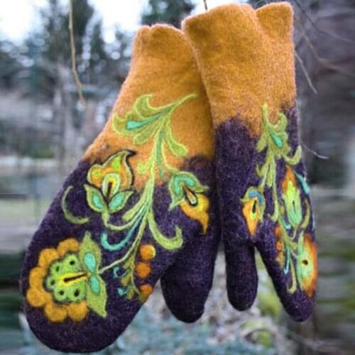 Embroidered Gloves Winter Women Warm Snow 2020 Autumn Fashion Glove Leather Mittens Outdoor Gloves Lady Christmas Gift Mitten