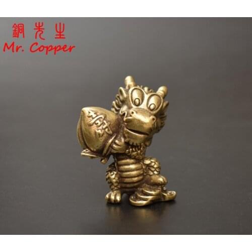 Antique Brass Chinese Zodiac Animal Dragon Hold Peach Sculpture Crafts Ornament Longevity Birthday Gift Feng Shui Beast Figurine