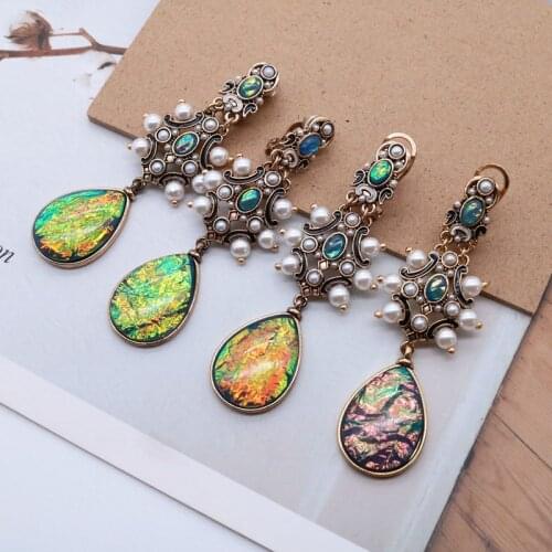 Elegant Teardrop Alloy Pearl Earrings Geometric Rainbow Shell Pendientes Jewelry