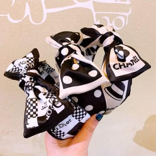 Disney cartoon retro simulation silk square bowknot wide-brimmed headband ladies printed letters hairpin