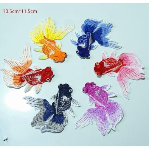 Goldfish Animal Fish Embroidered Patches Chinese Ethnic Style DIY Sewing Patch Embroidery Applique Decorations for Clothes Shoes