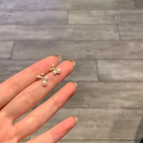 Morivovog 925 Sterling Silveing Cherry Flower Stud Earrings for Girls Zirconia Pearl Chic Womens Small Earrings Casual Jewelry