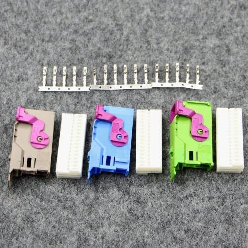 Apple to automobile 32P 32 mandrel pin Instrument wiring harness plug Special Connectors for Automobile Refitting 1J0 972 977