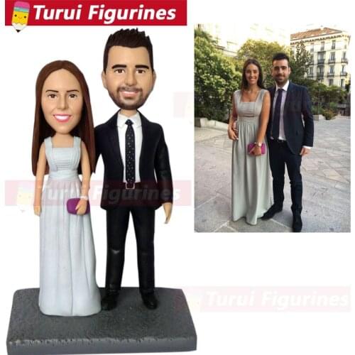 Wedding couple hand in hand with custom costume wedding dress head to toe customized figurines toys custom bobblehead dolls gift