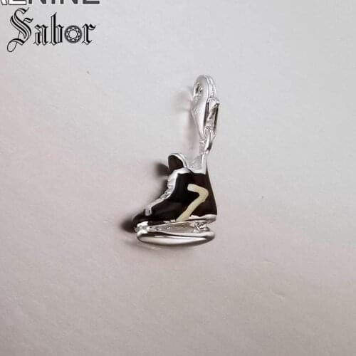 Classic silver plated Black Ice Skates Diy Charms Fit Bracelets & Neckalces Jewelry For Women Drop Shipping thomas