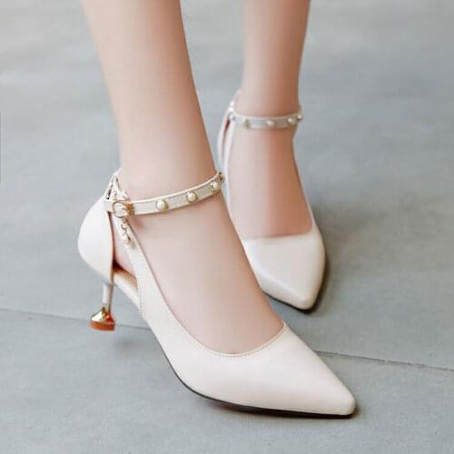 New Pumps 3-5CM Mid Heel Classic Sexy Pointed Toe Kitten Heels Shoes Spring Loafers Sandals Shoes Wedding sexy high heels Pumps