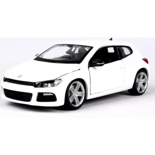 Diecast Alloy 1:24 Scale Bburago Vehicle Metal Scirocco Car Model Die-cast Toy Collectible Gift Souvenir Display